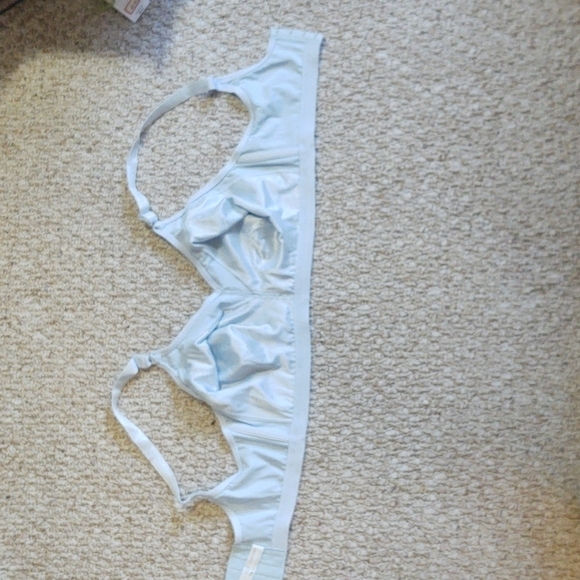 Bali Double Support Comfort Wireless Full Coverage Bra Sz 40DD - Picture 5 of 6